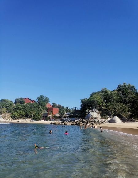 las brisas huatulco playas publicas