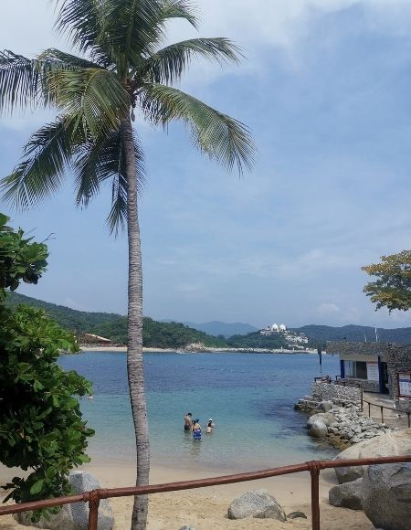 playa ventura las brisas huatulco