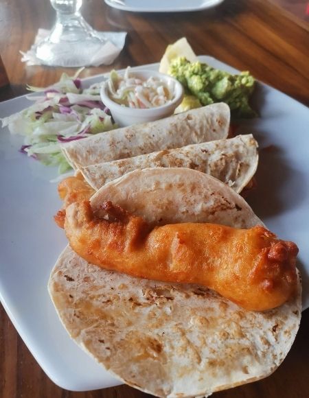 baja fish taco estilo ensenada