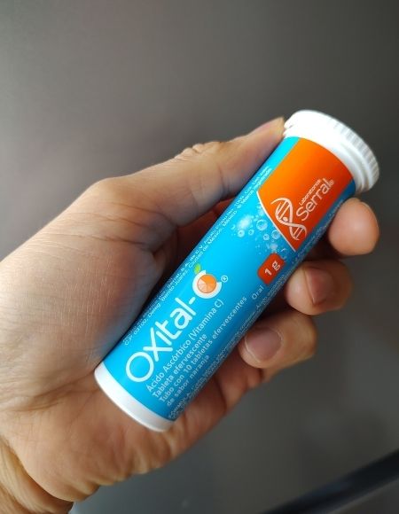 vitamina c para covid 19