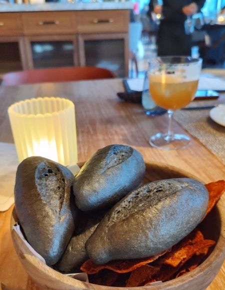 bolillos con carbón activado