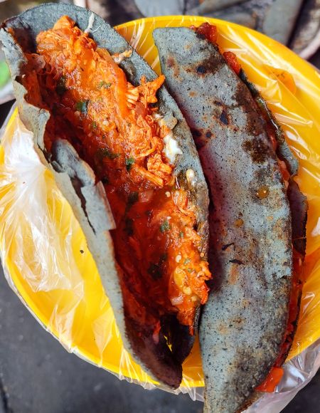 quesadillas de masa azul