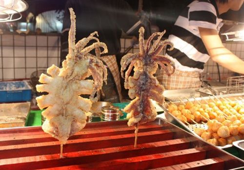 brochetas de calamar taipei