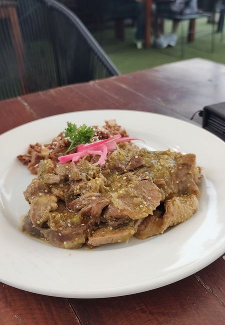 lengua de res en salsa verde 