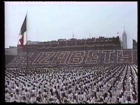 reina isabel en méxico zocalo