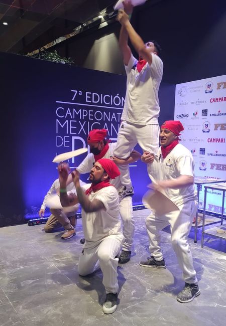 pizza acrobatica mexico