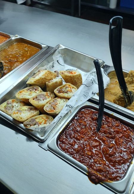 buffet la vaka satelite 2024