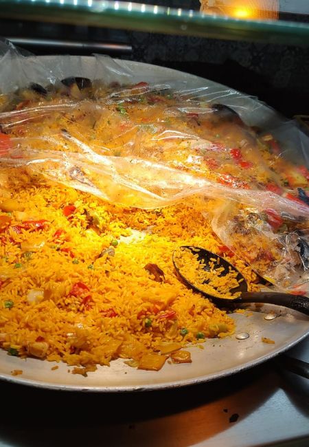 buffet la vaka satelite paella