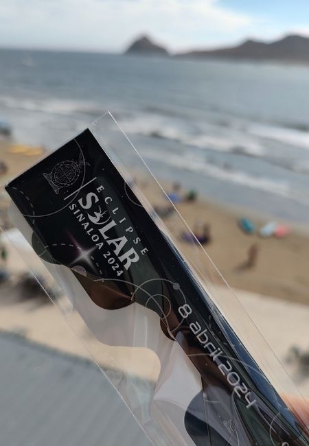 holiday inn mazatlan eclipse de sol