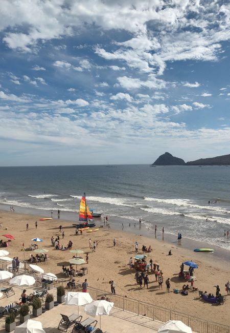 holiday inn mazatlan playa vista